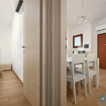 1.2 Km Dalla Budoniaffitti Hébergement de vacances *