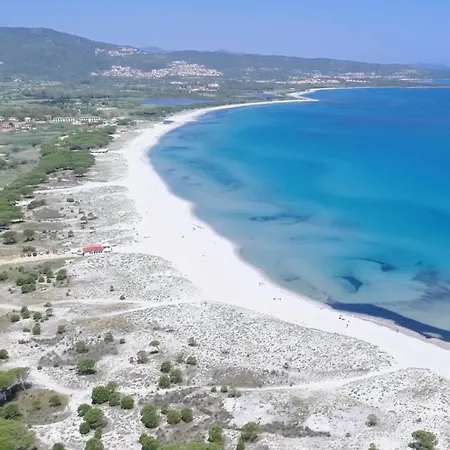 Feriehus Trilocale Vista Mare E Tavolara By Budoniaffitti Tanaunella